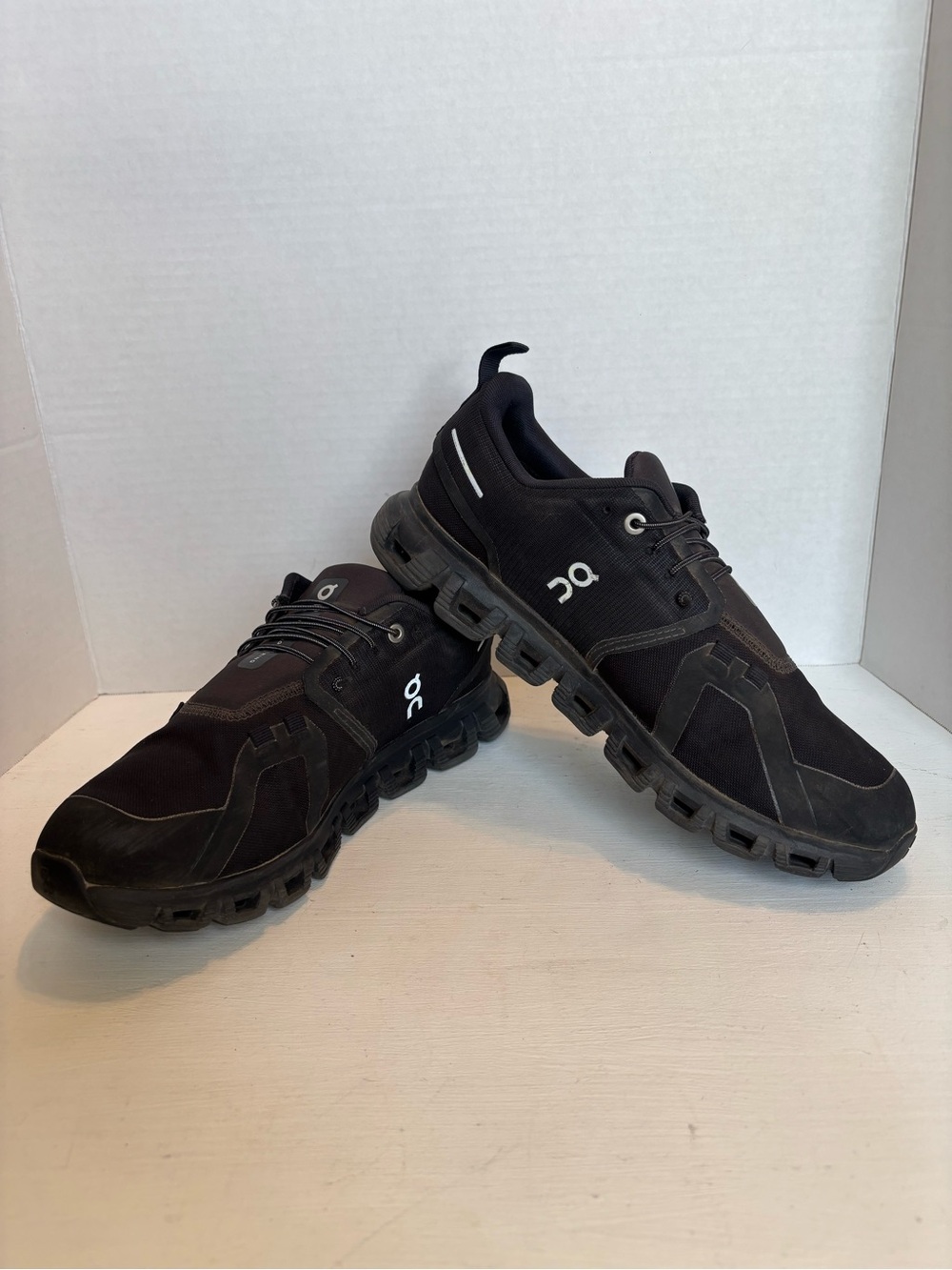 On Cloud Men's Cloud 6 Waterproof Shoes size US 7.5